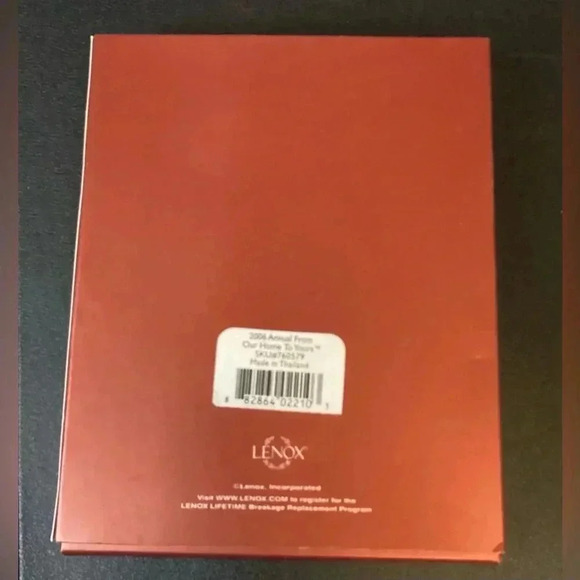 LENOX NIB CREAM GOLD HOLIDAY WREATH 2006 - Picture 4 of 9